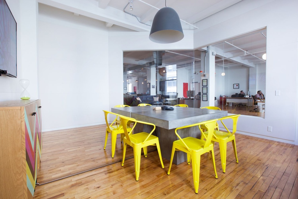 30. Conference Room with Acoustic Walls using Triple Band Layout and white fabric -1/2" system