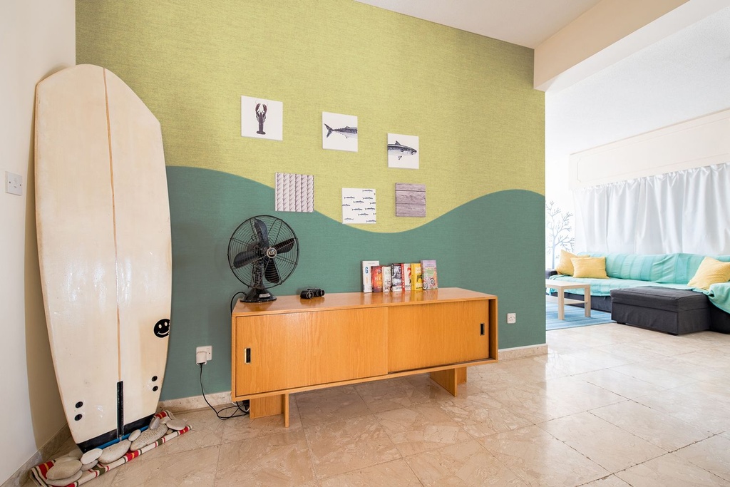 9. One-Wall-Full-Coverage-Curved-Fabric-Wall-Installation-Custom-Residential