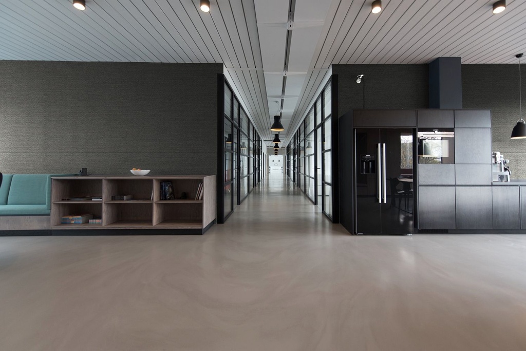 4. Custom-Horizontal-Full-Wall-Fabric-Covering-at-Office-Sound-Absorbent