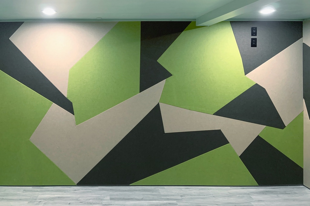 13. Recording Studio with Acoustic Geometric Full-Wall Installation (side2)