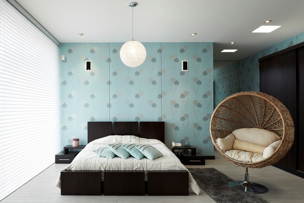 24. Bedroom Walls floor to ceiling with 1/4" slimline track and soft touch padding, quits the space and saves on heating and cooling